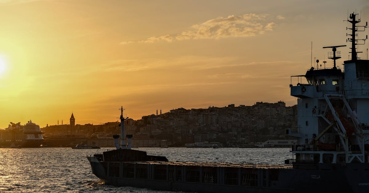 Strait of Hormuz Reopens: First Ships Transit Since Conflict