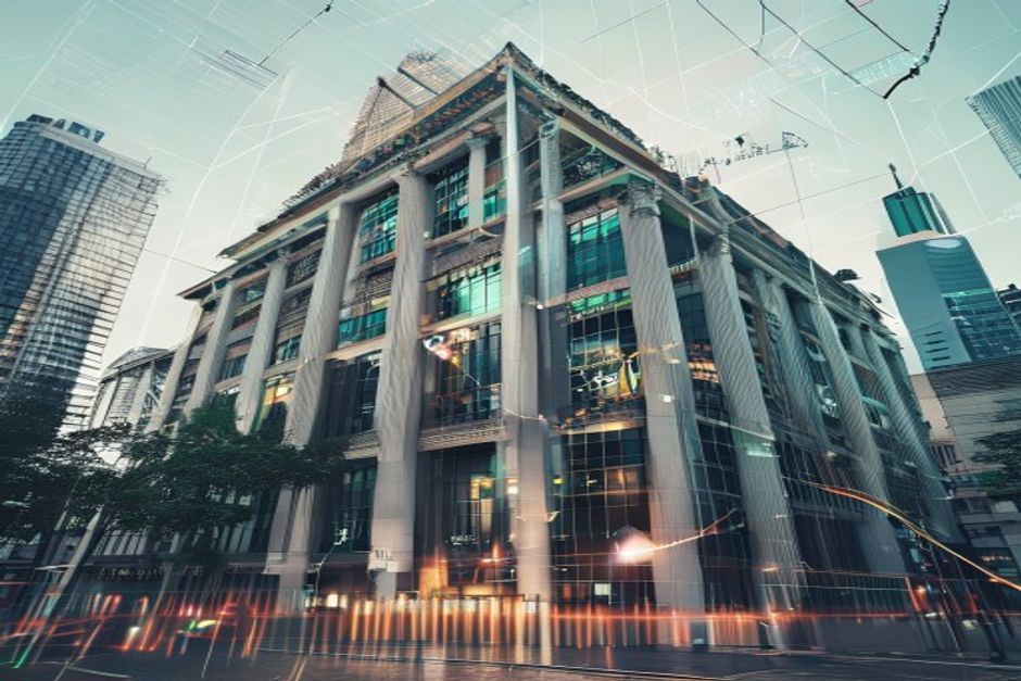 Thailand Holds Rates Amid Inflation Fears