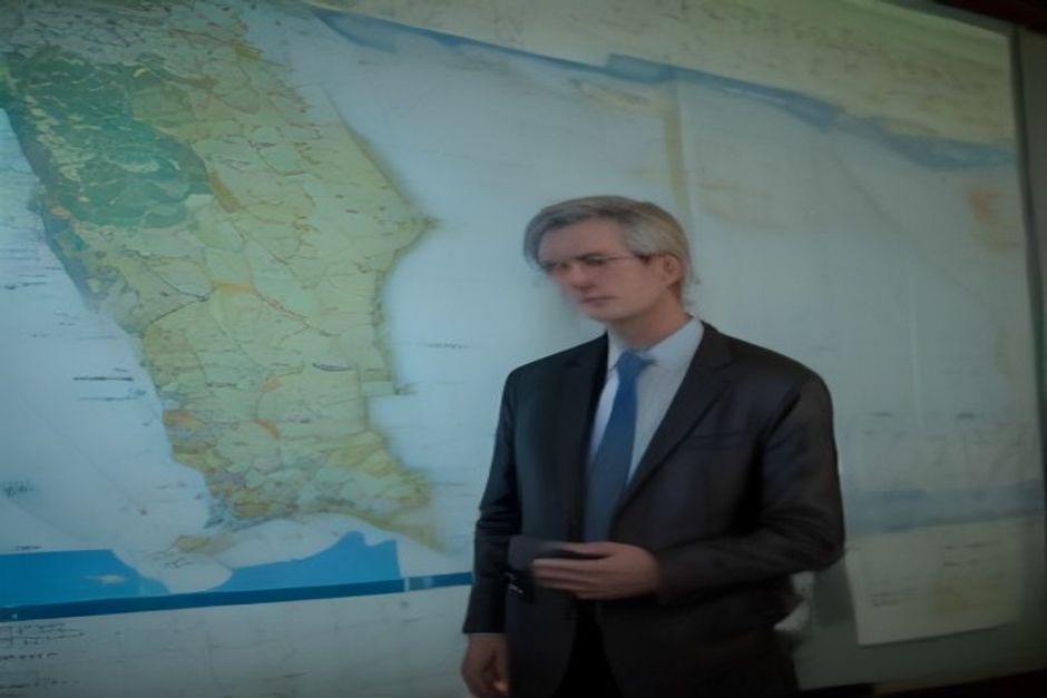 UN Envoy Criticizes Israel Over Gaza Strikes Amid Disarmament Rejection
