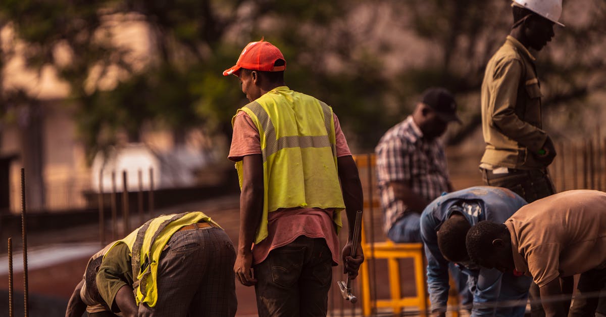 US Jobs Soar Past Expectations